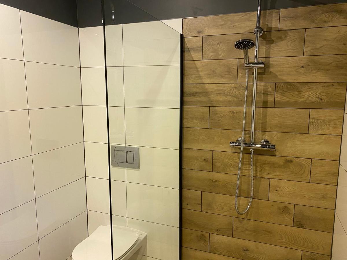 Trzy Jeziora Z Zewnetrznym - Sauna, Balia Do Schladzania I Jacuzzi Holiday home *