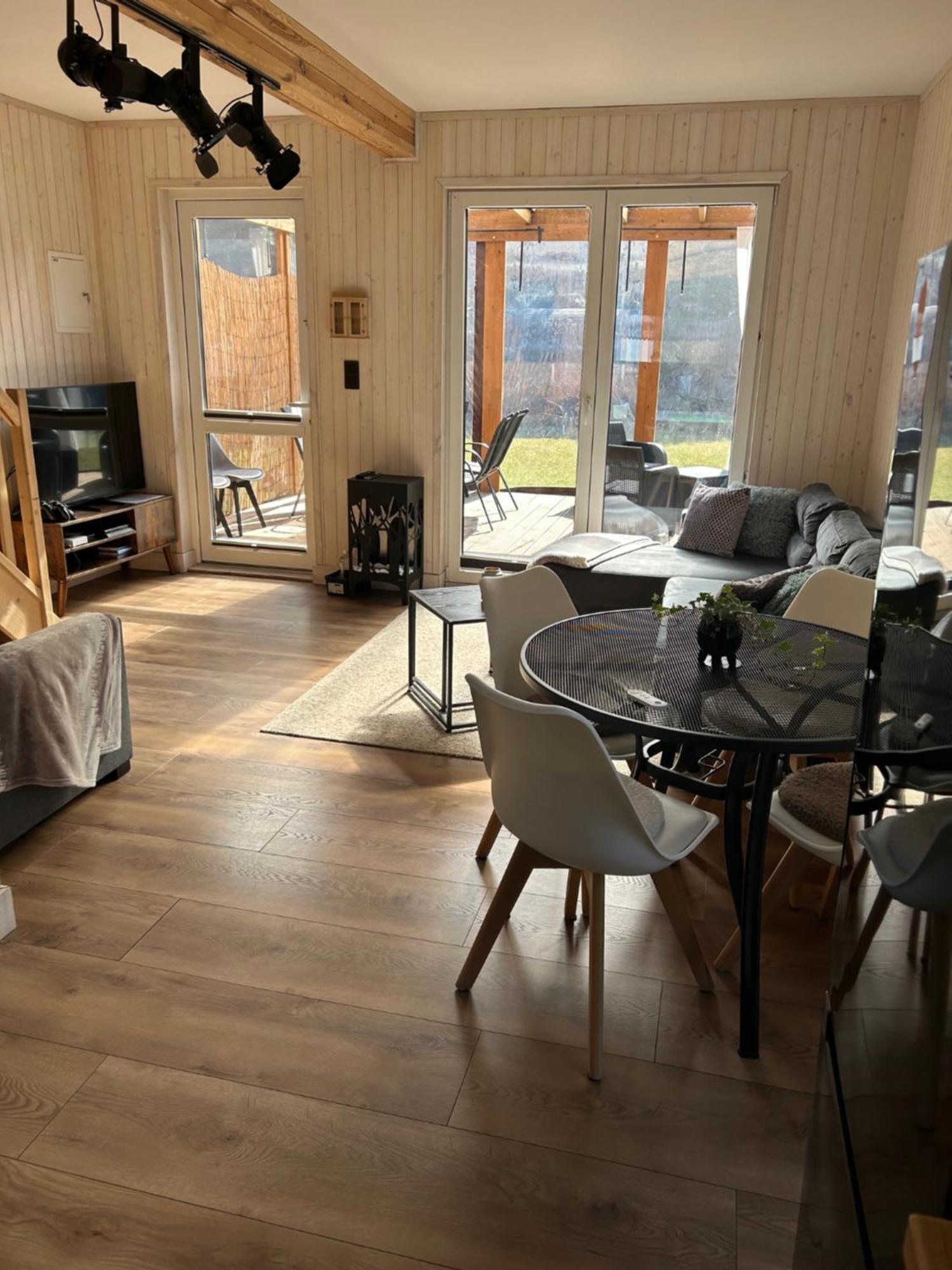 Trzy Jeziora Z Zewnetrznym - Sauna, Balia Do Schladzania I Jacuzzi